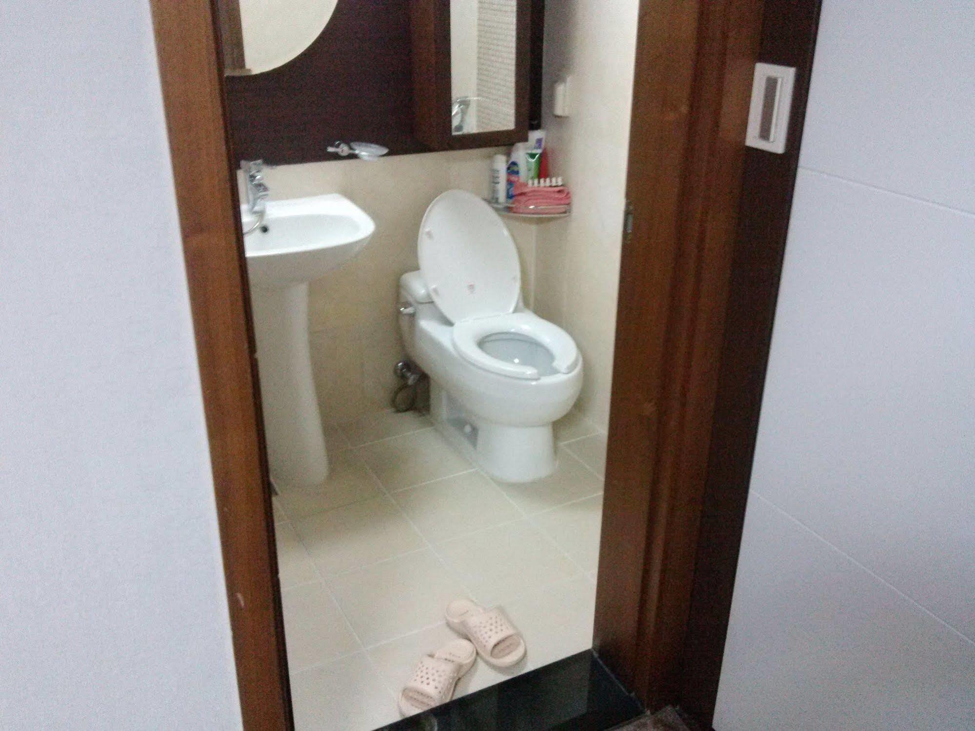 K Star Road Guesthouse - Hostel 서울특별시 외부 사진